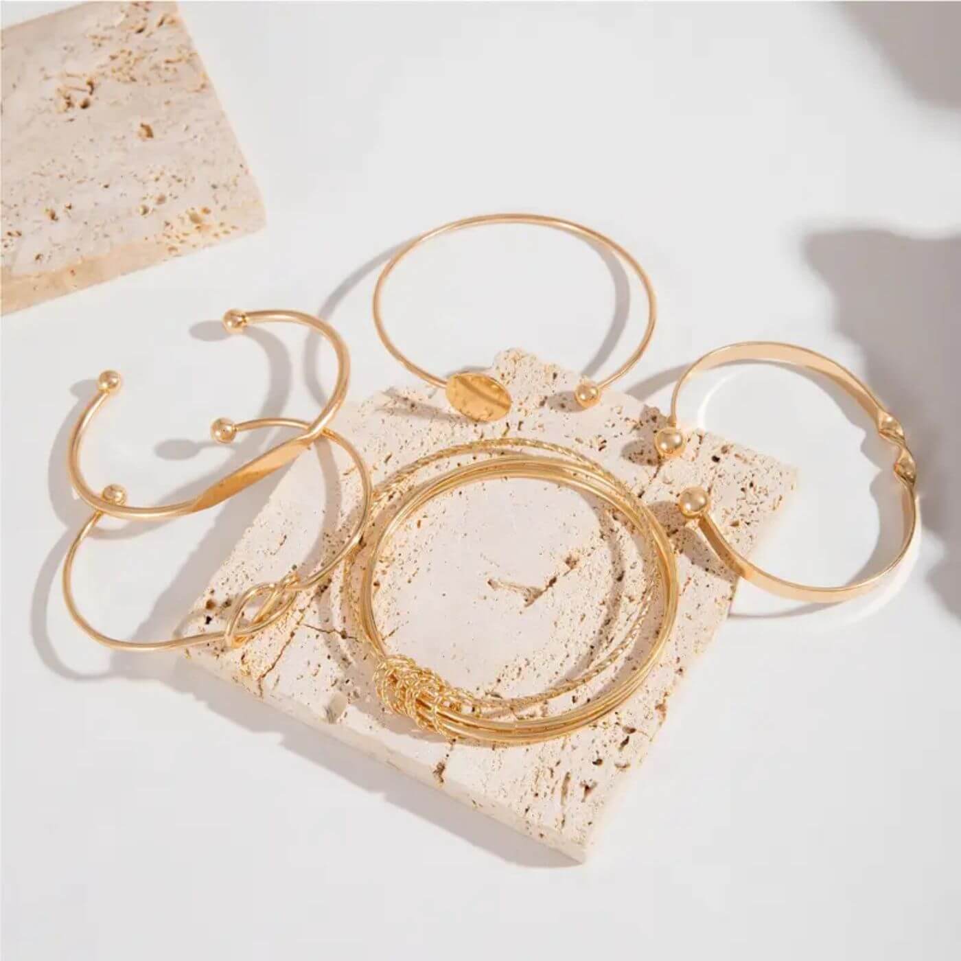 Luxury Alloy Stackable Bangle Set