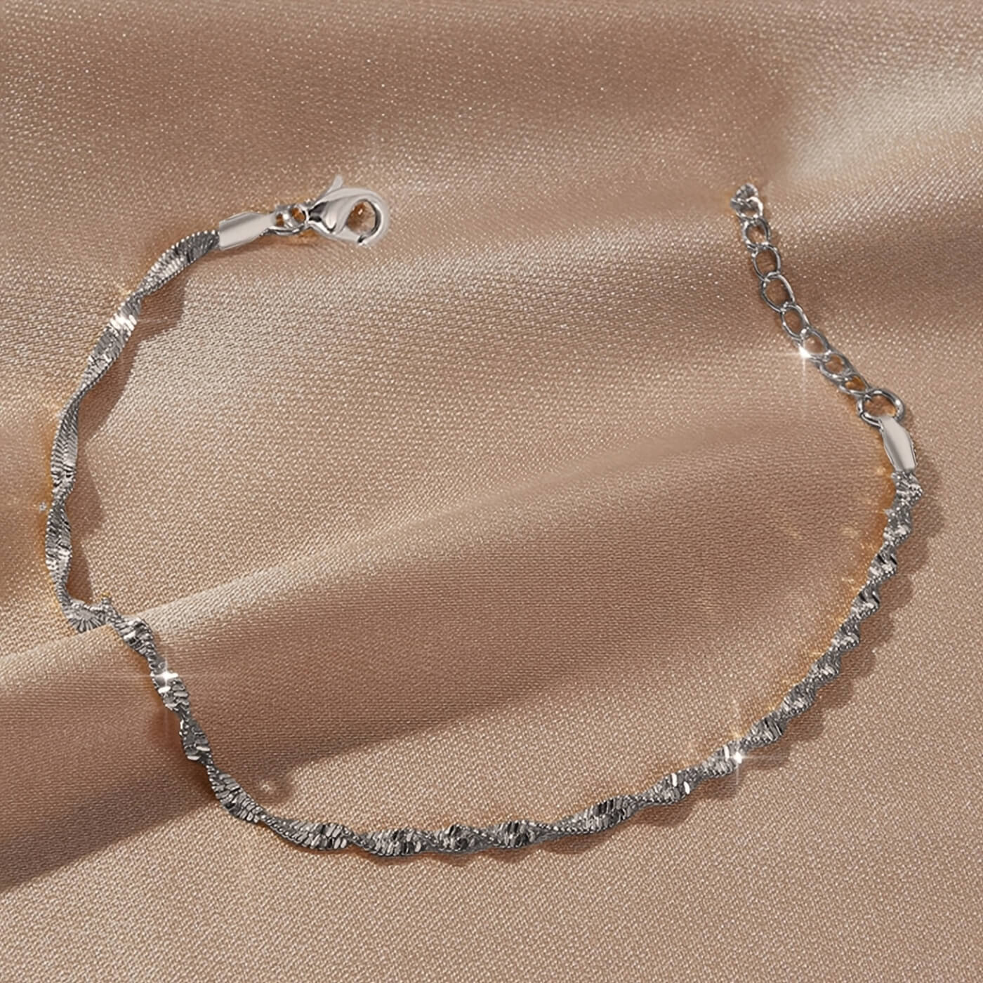 Elegant Wave Chain Bracelet