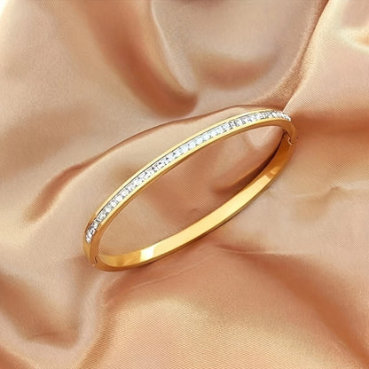 Classic Gold Sparkle Bangle