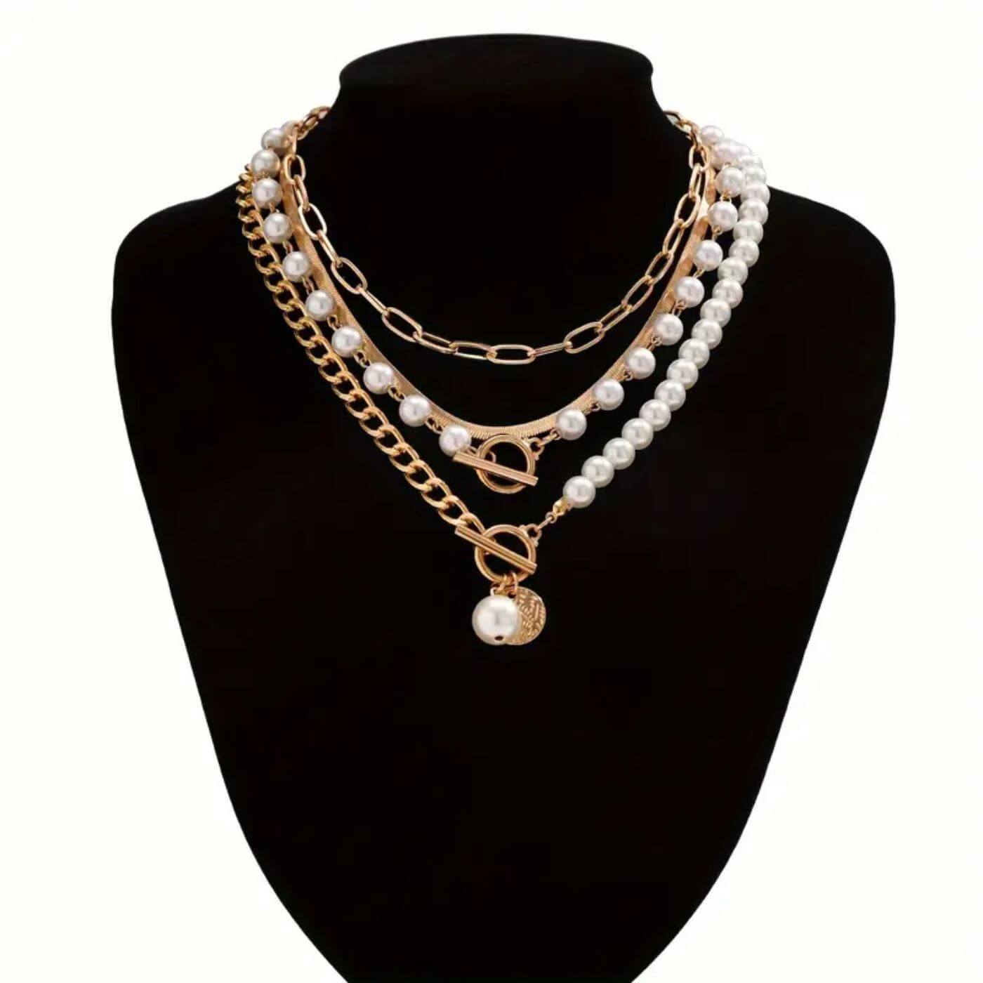 Classic Pearl Toggle Necklace Set