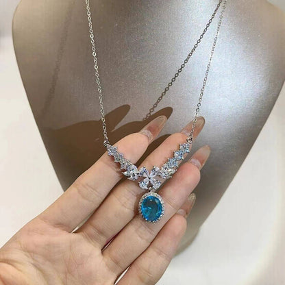 Elegant Aquamarine Gem Pendant Necklace