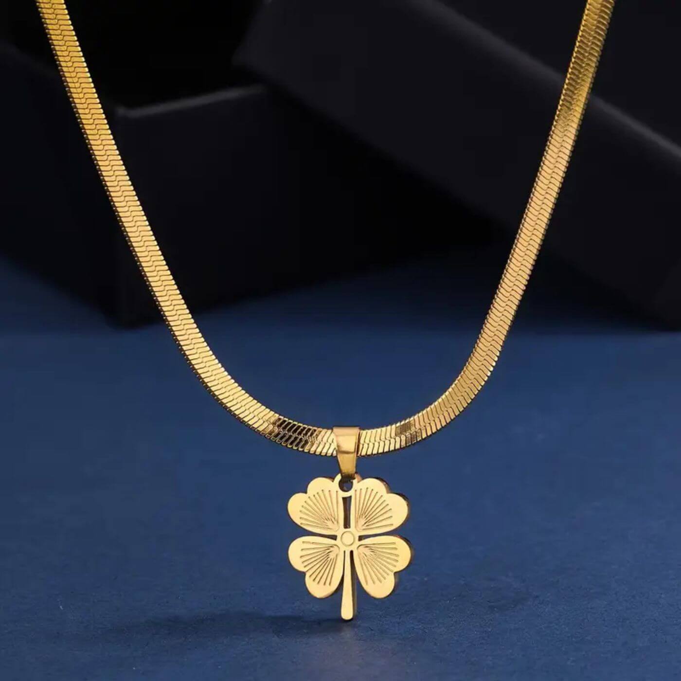 Elegant Clover Charm Snake Chain Necklace