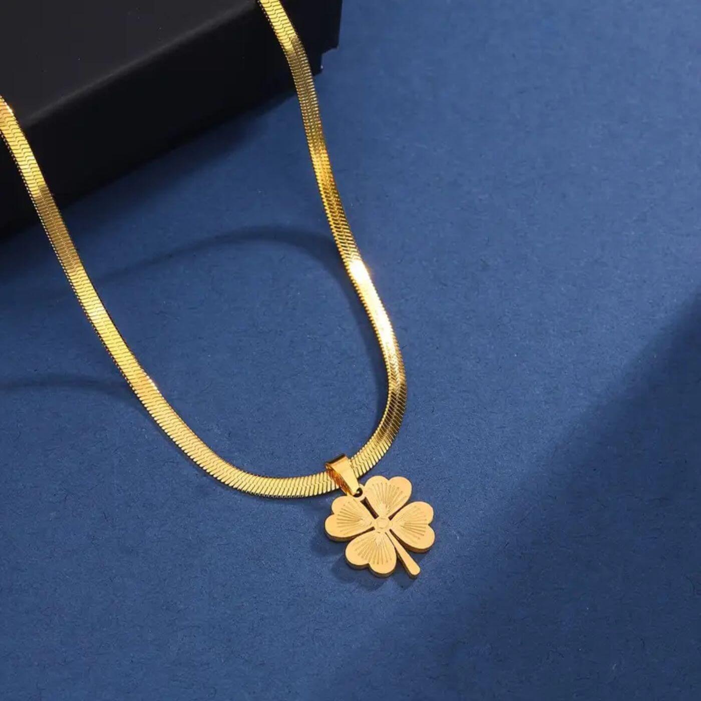 Elegant Clover Charm Snake Chain Necklace