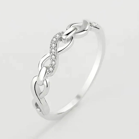 Elegant Crystal Chain Silver Ring