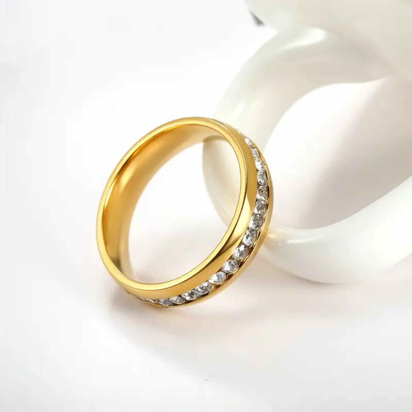 Elegant Crystal Paved Ring