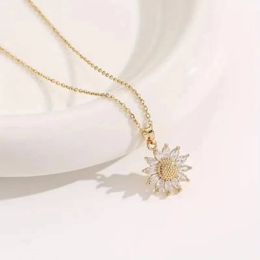 Elegant Crystal Sunflower Pendant Necklace