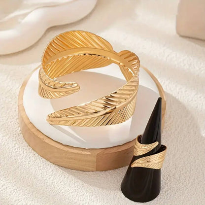 Elegant Gold Feather Jewelry Set
