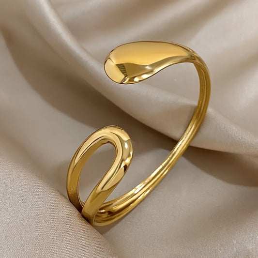 Elegant Teardrop Adjustable Bracelet