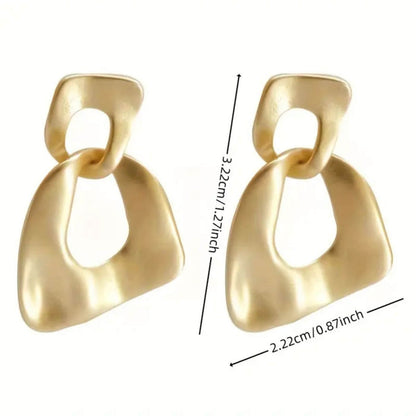 Elegant Gold Statement Drop Earrings