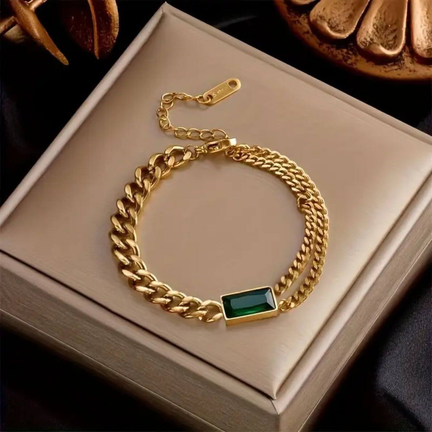 Emerald Green Stone Link Bracelet