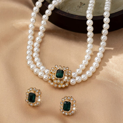Emerald Pearl Royal Jewelry Set
