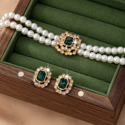 Emerald Pearl Royal Jewelry Set