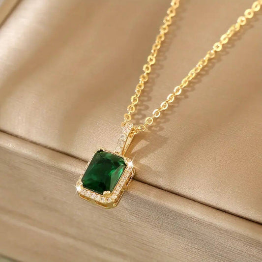Emerald Radiance Pendant Necklace