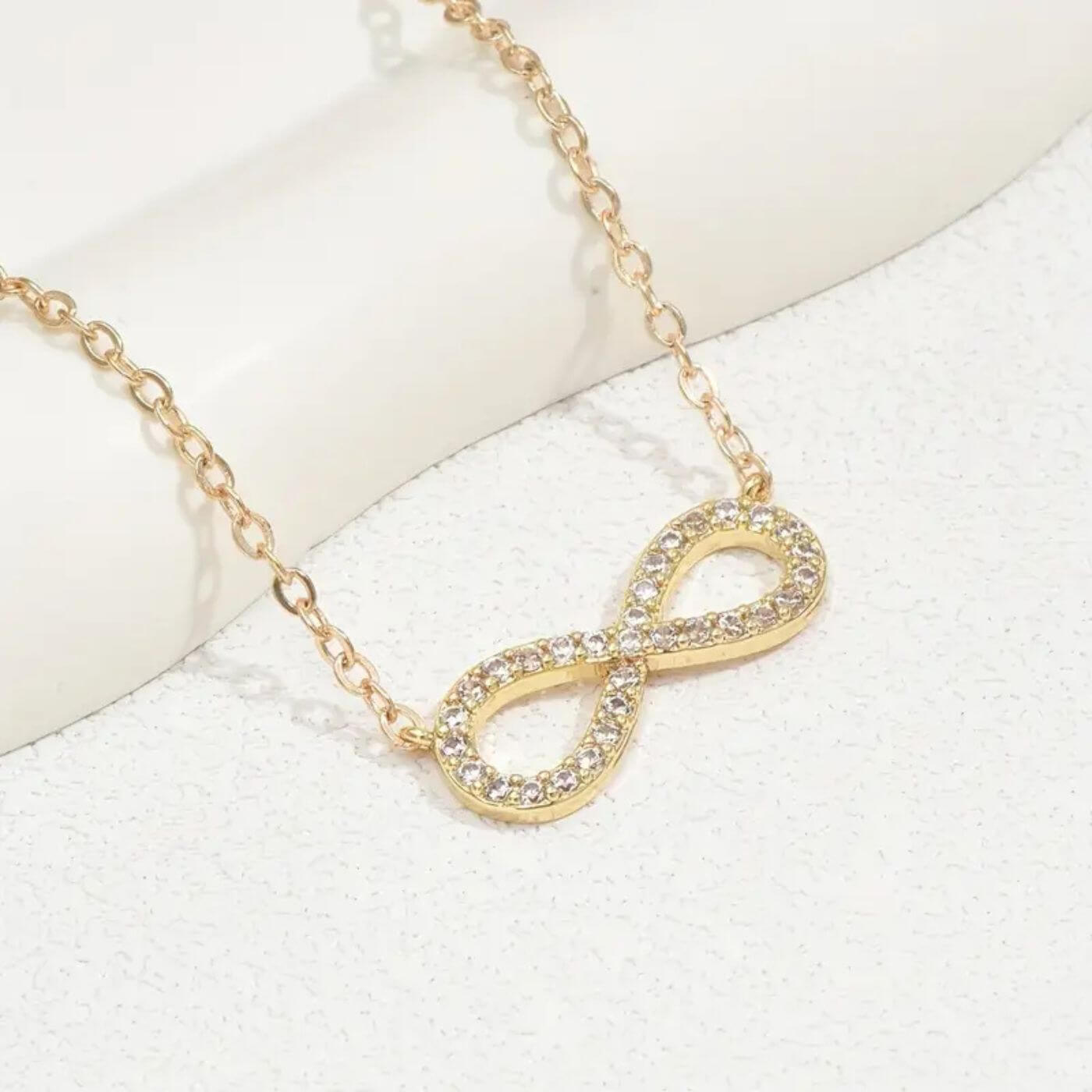 Exquisite Crystal Infinity Symbol Necklace