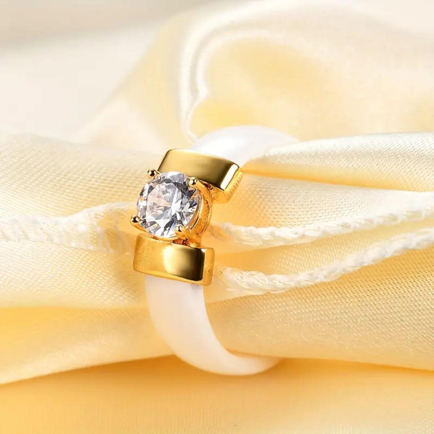 Exquisite Crystal Inlaid Ceramic Band