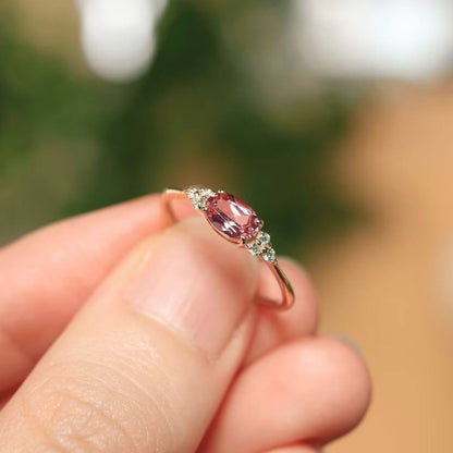 Exquisite Zirconia Minimalist Ring