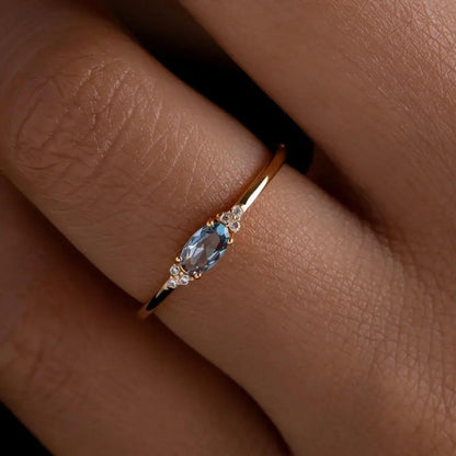 Exquisite Zirconia Minimalist Ring