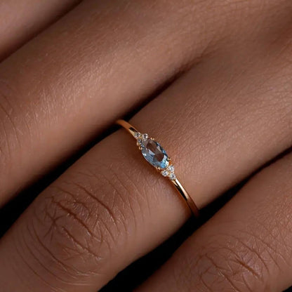 Exquisite Zirconia Minimalist Ring