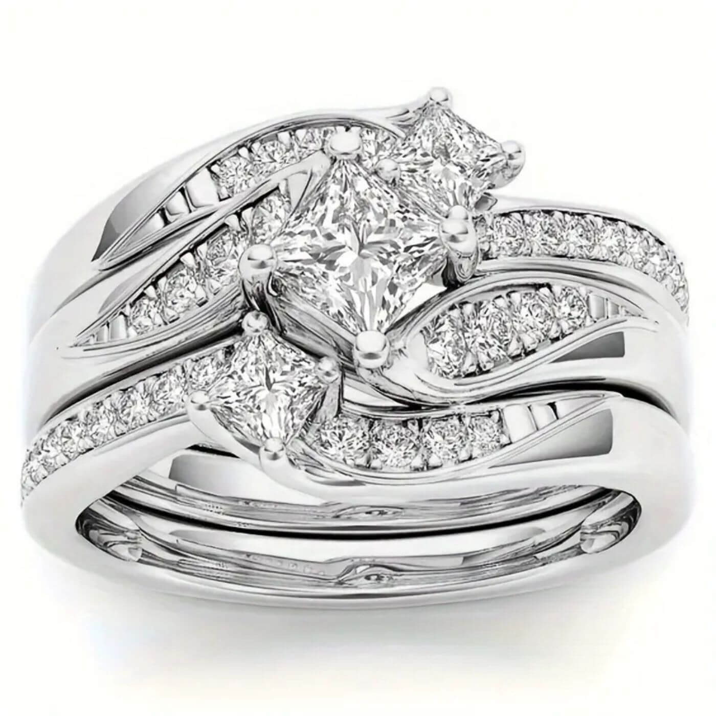 Exquisite Diamond-Inspired Bridal Ring Set