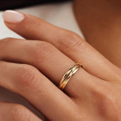Gold Classic Interlocking Band Ring