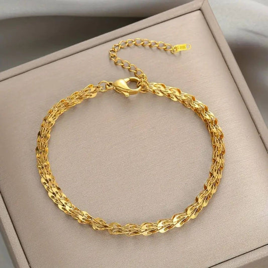 Gold Polished Rope Chain Bracelet