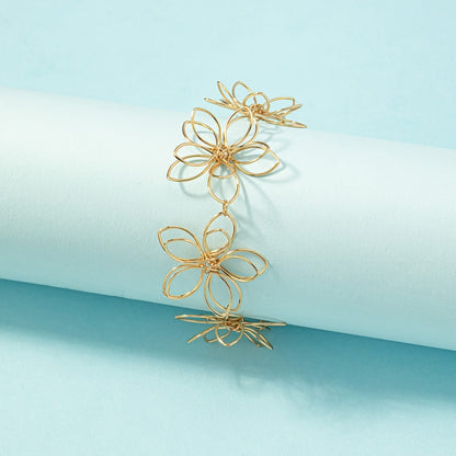 Golden Bloom Floral Bracelet