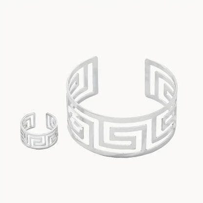 Golden Classic Pattern Cuff Set