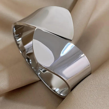 Luxe Aurora Metal Cuff Bracelet