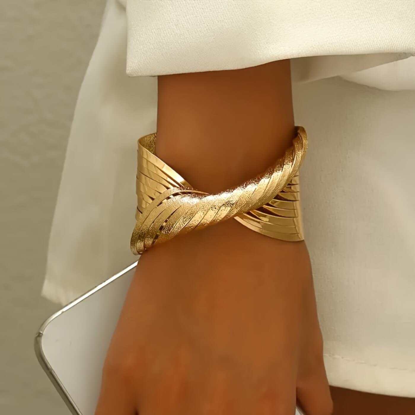 Luxury Crossover Bracelet