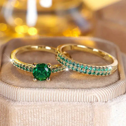 Luxury Crystal Emerald Engagement Ring Set
