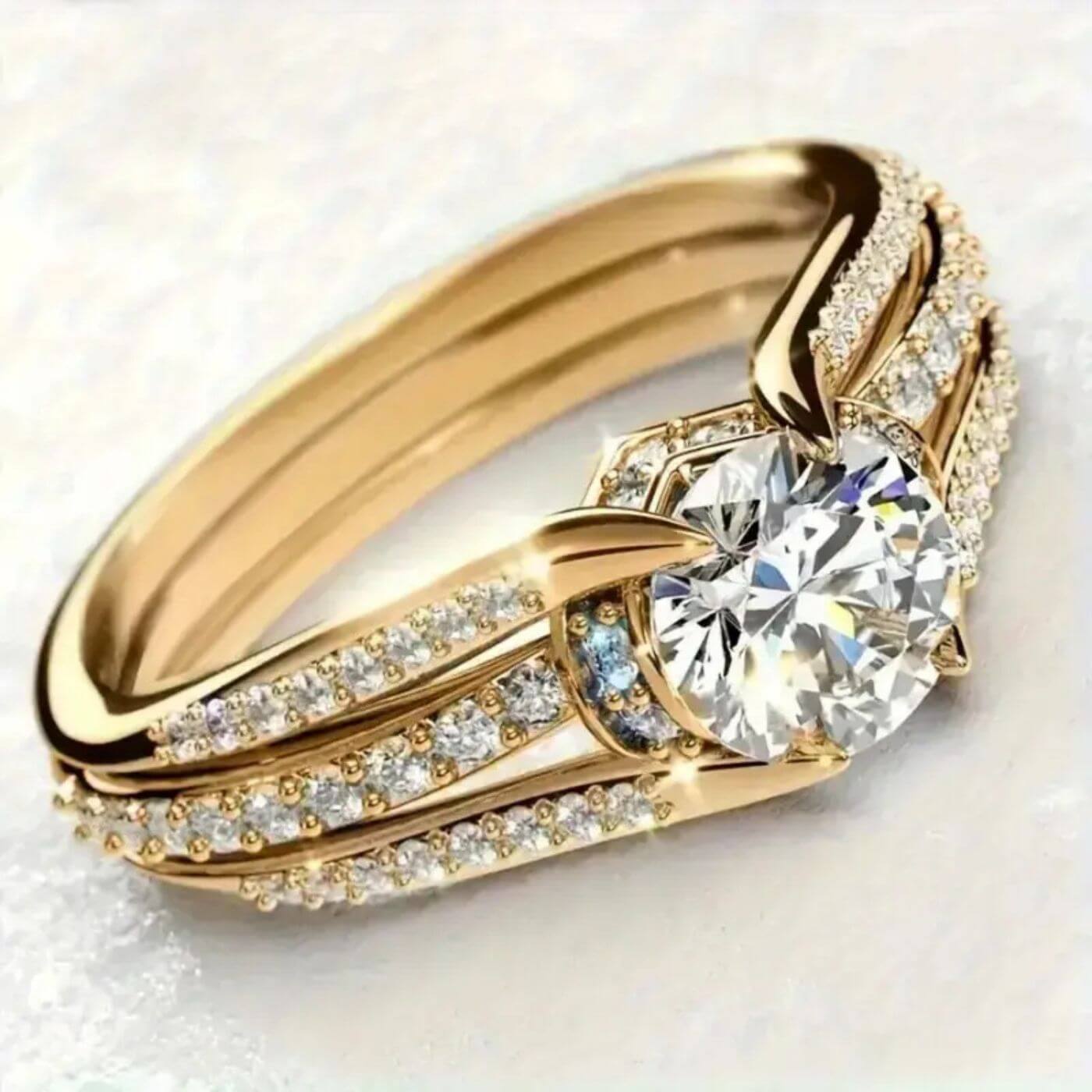 Luxury Crystal Engagement Ring