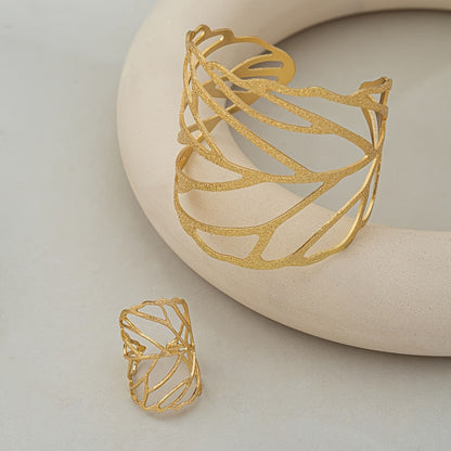 Luxury Crystal Leaf Design Jewelry Set