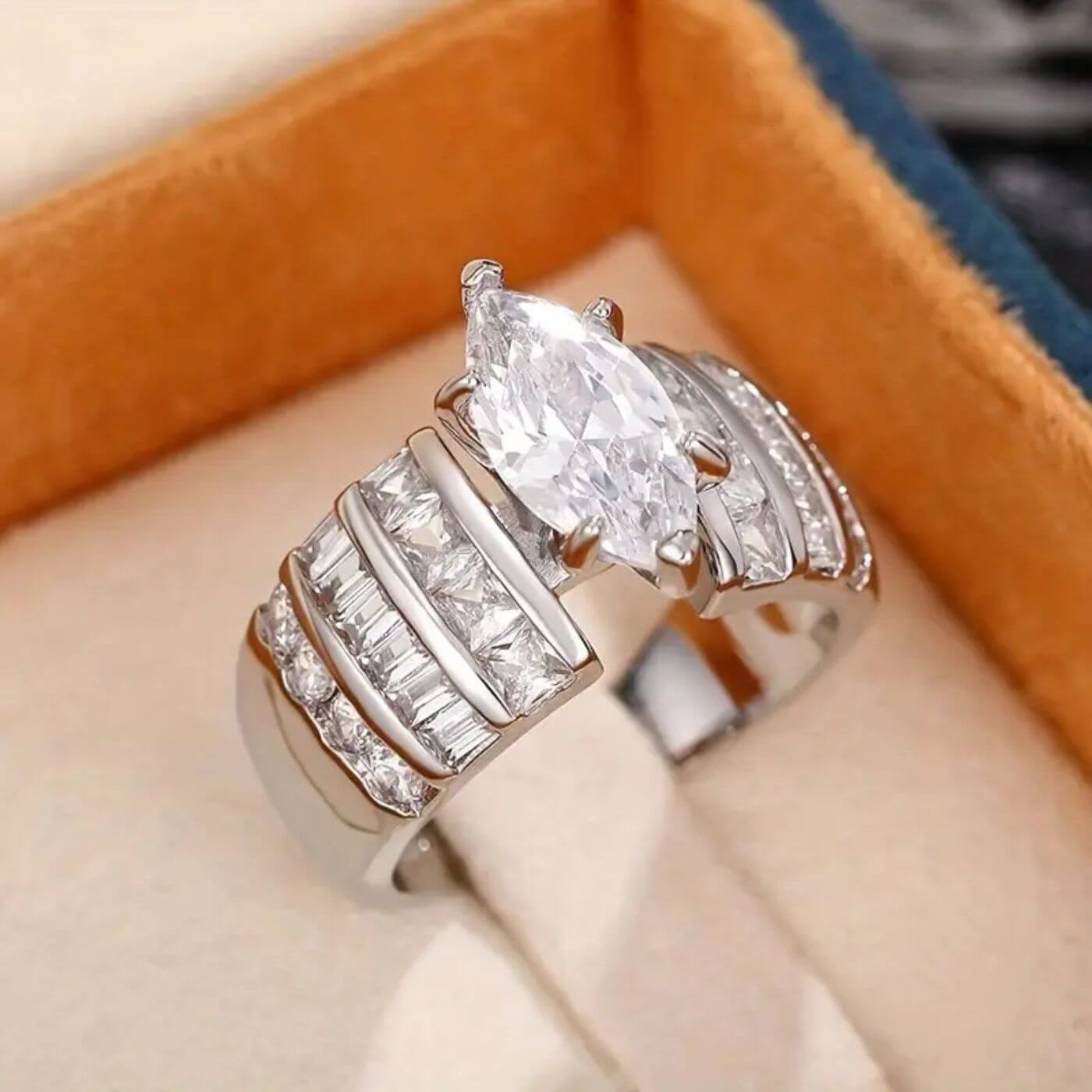Luxury Crystal Marquise Engagement Ring