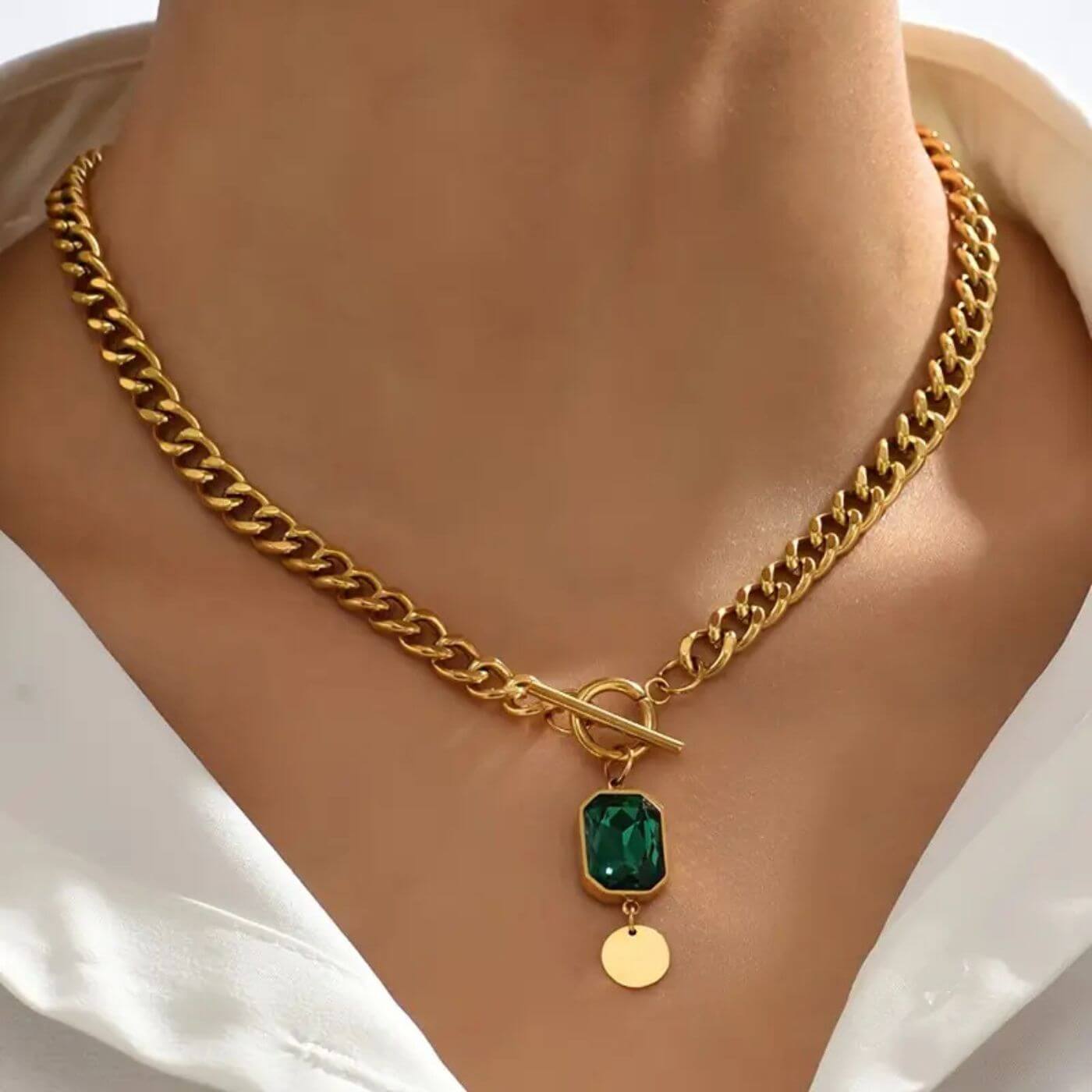 Luxury Emerald Toggle Necklace