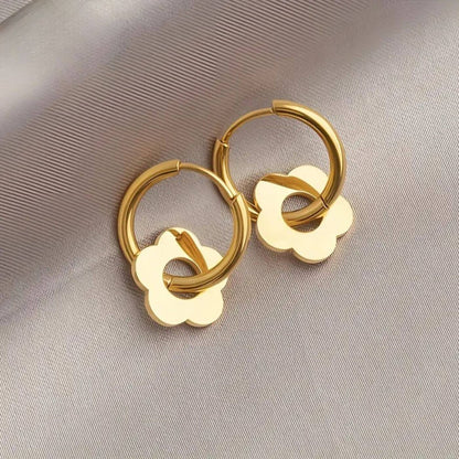 Luxury Gold Polished Flower Earrings