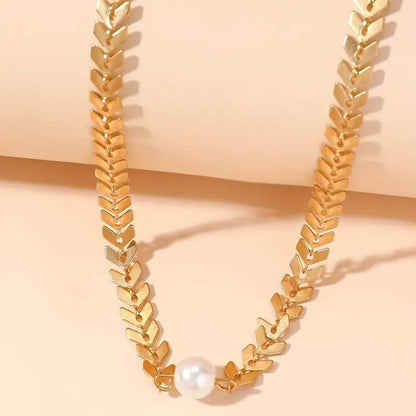 Luxury Pearl Leaf Link Choker Necklace