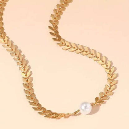 Luxury Pearl Leaf Link Choker Necklace
