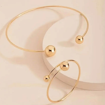 Luxury Polished Gold Cuff and Choker Set