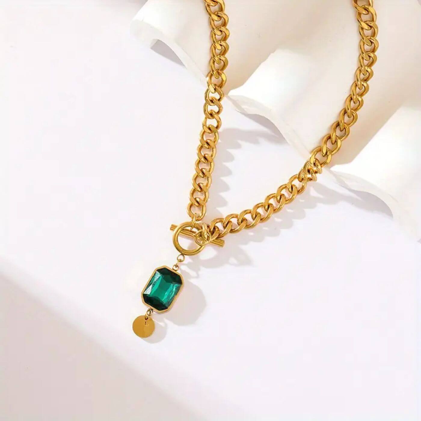 Luxury Emerald Toggle Necklace