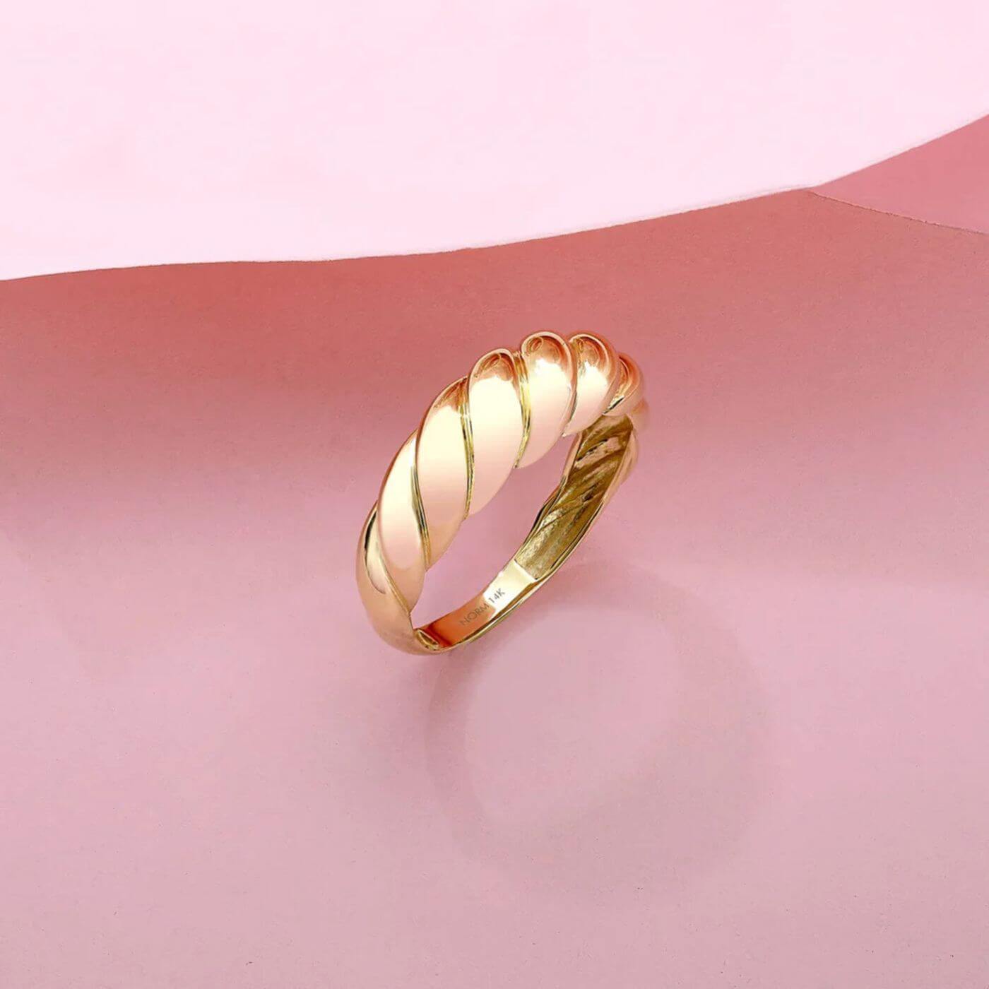 Luxury Gold Croissant Band Ring