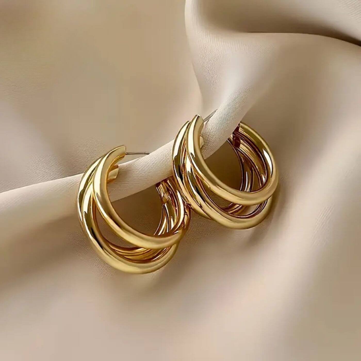 Luxury Polished Gold Hoop Earrings