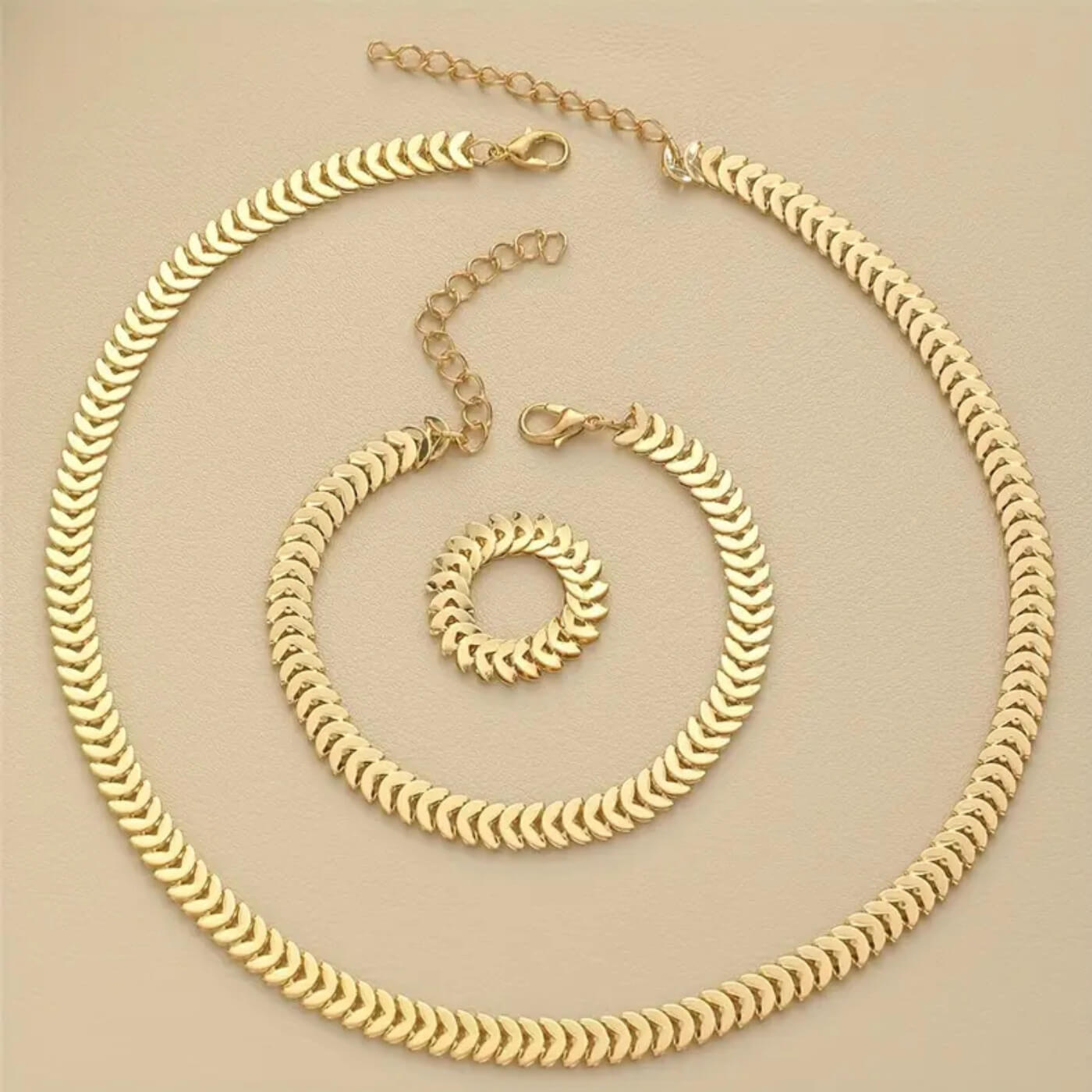 Majestic Gold Pattern Jewelry Set