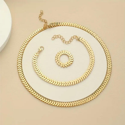 Majestic Gold Pattern Jewelry Set