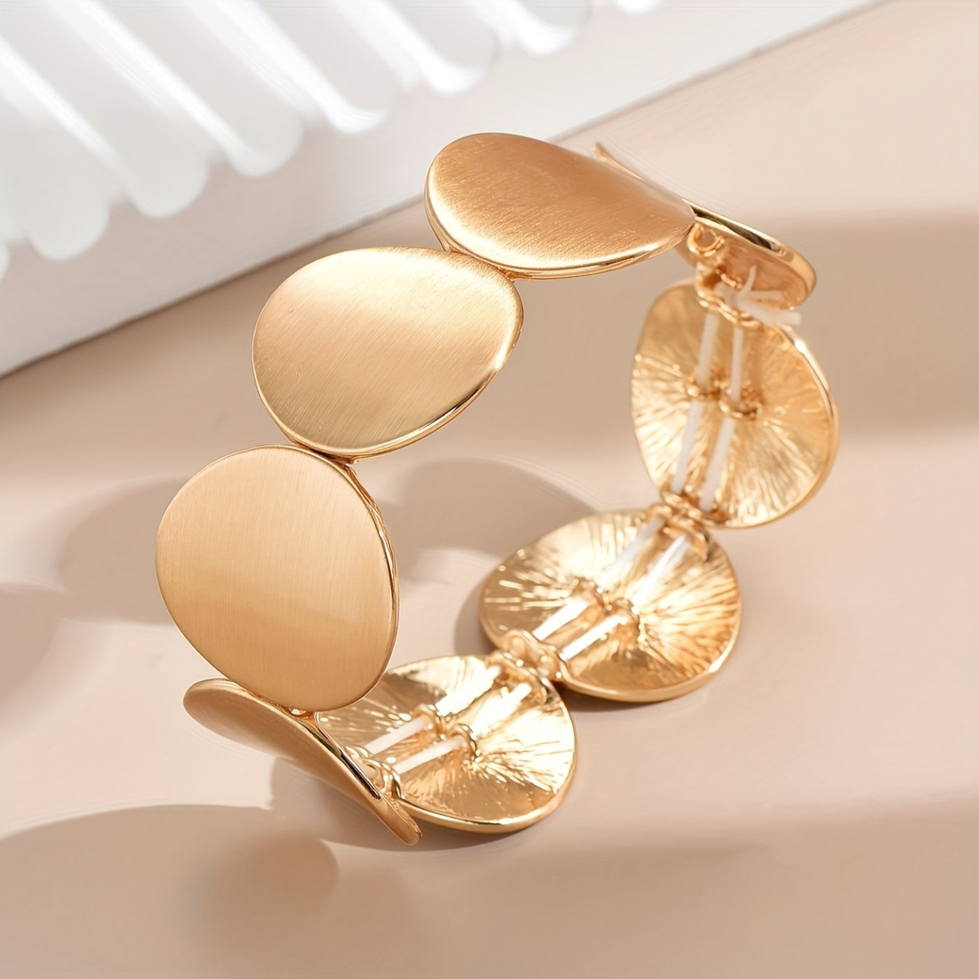 Modern Dual-Tone Circle Bracelet