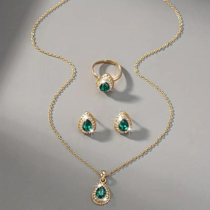 Royal Emerald Teardrop Jewelry Set