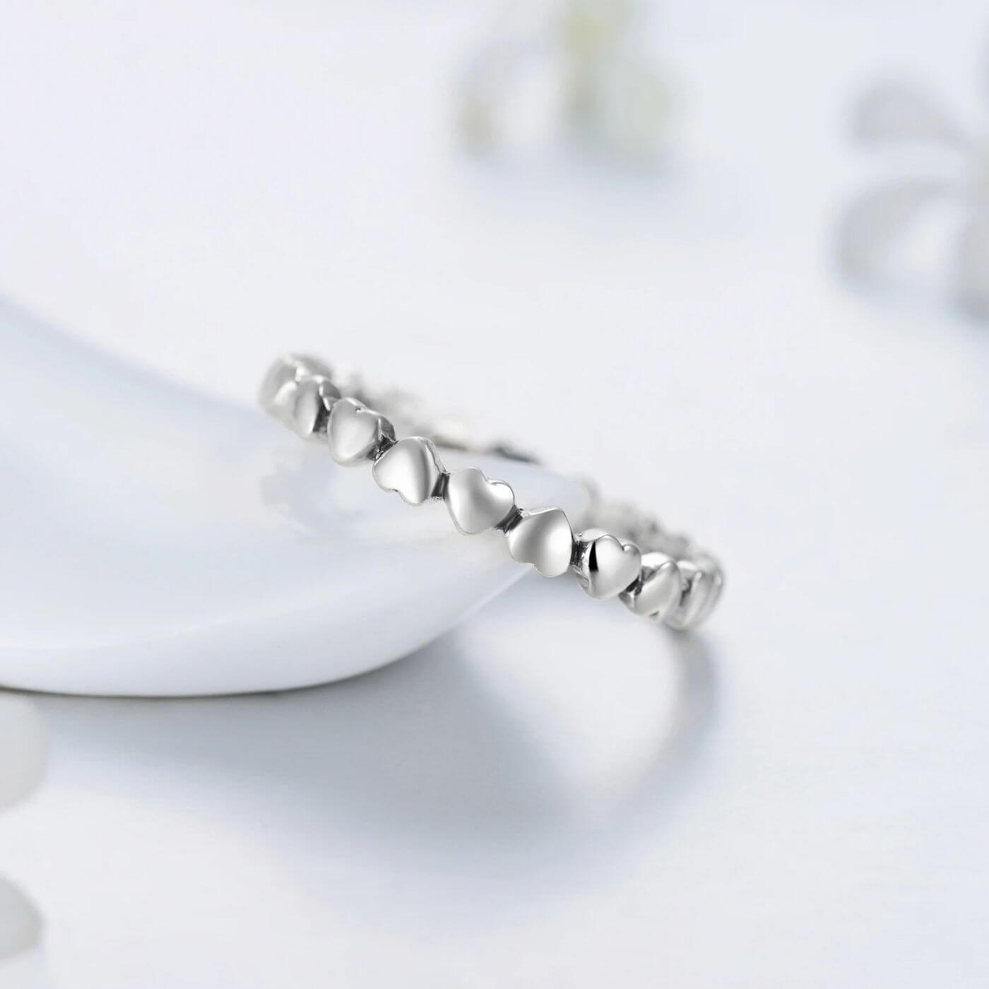 Royal Sterling Silver Heart Pattern Ring