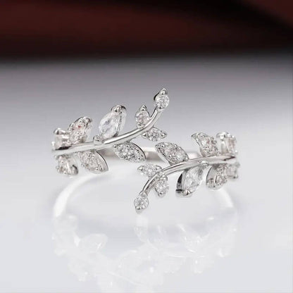 Royal Zirconia Adjustable Vine Pattern Ring