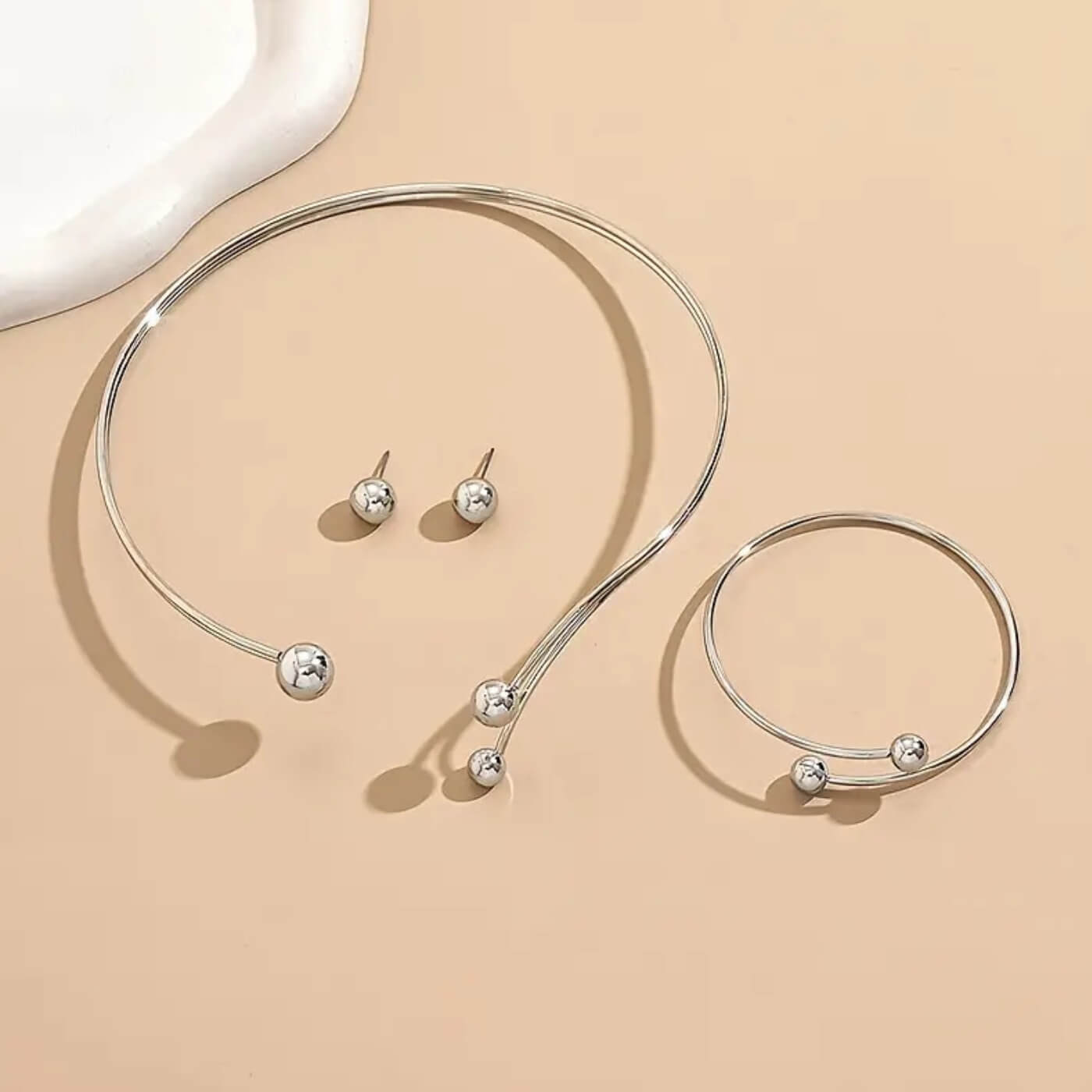 Timeless Modern Jewelry Set