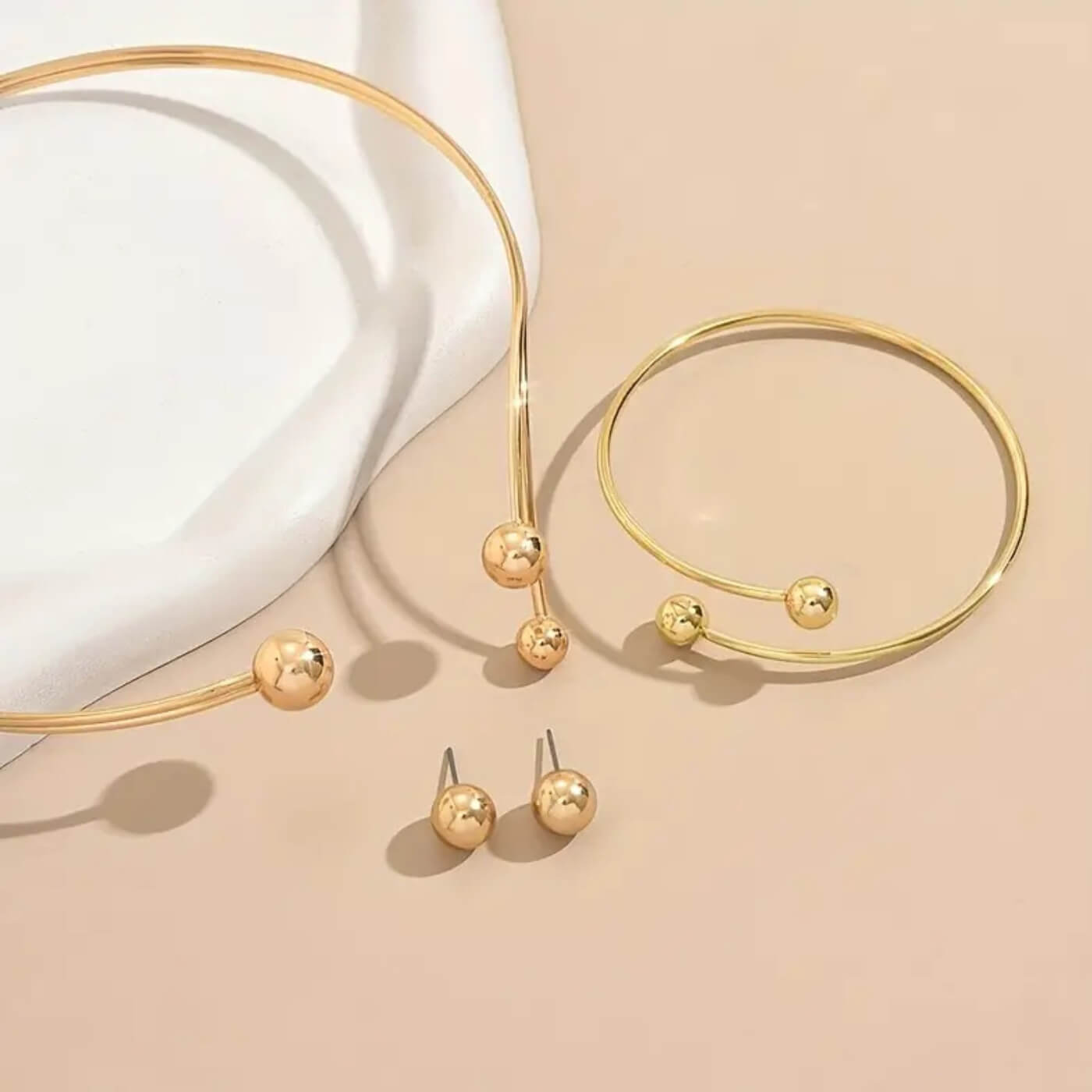 Timeless Modern Jewelry Set