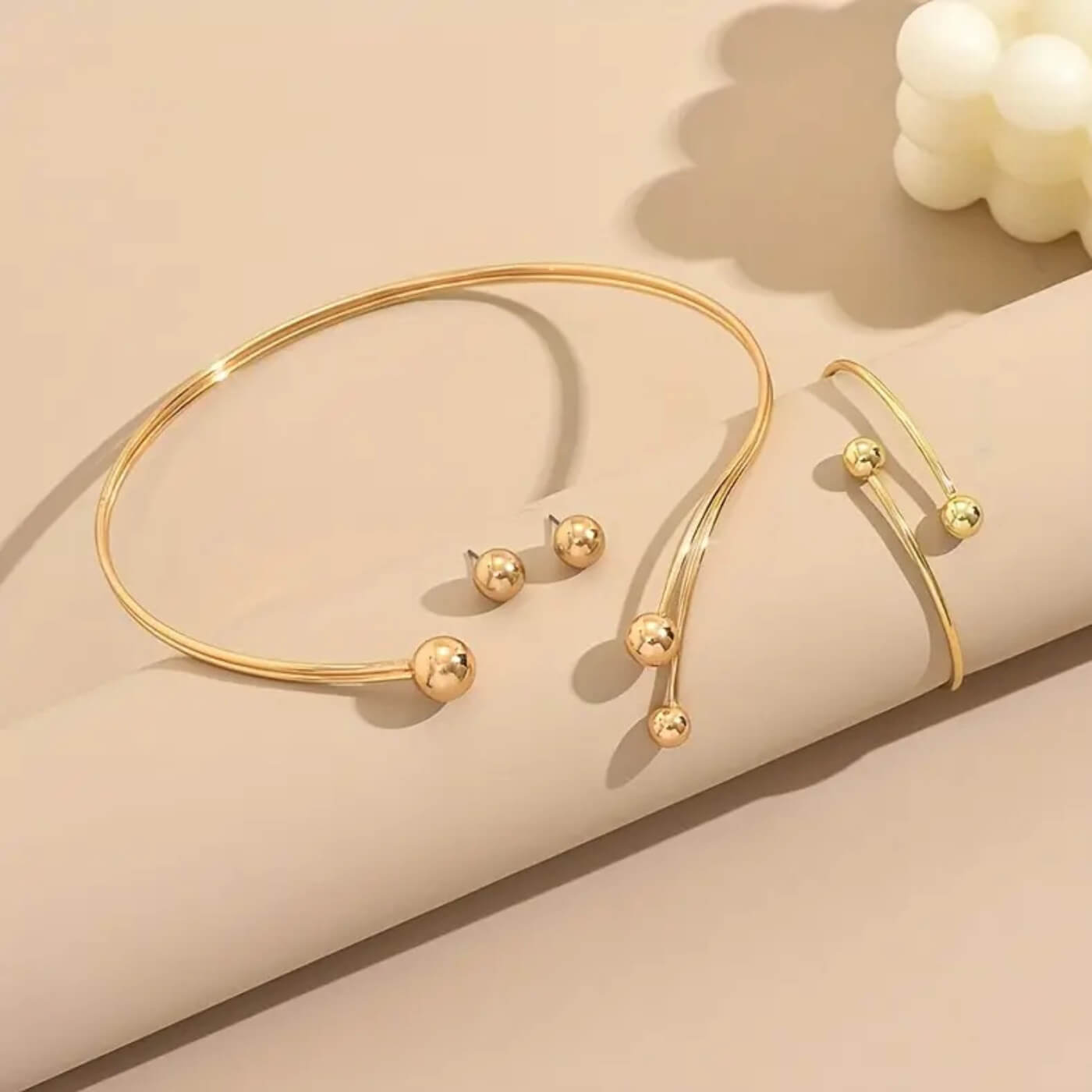 Timeless Modern Jewelry Set